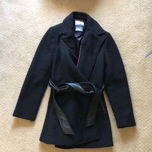 Kensie Black Gold and Leather Accent Winter Jacket Size L